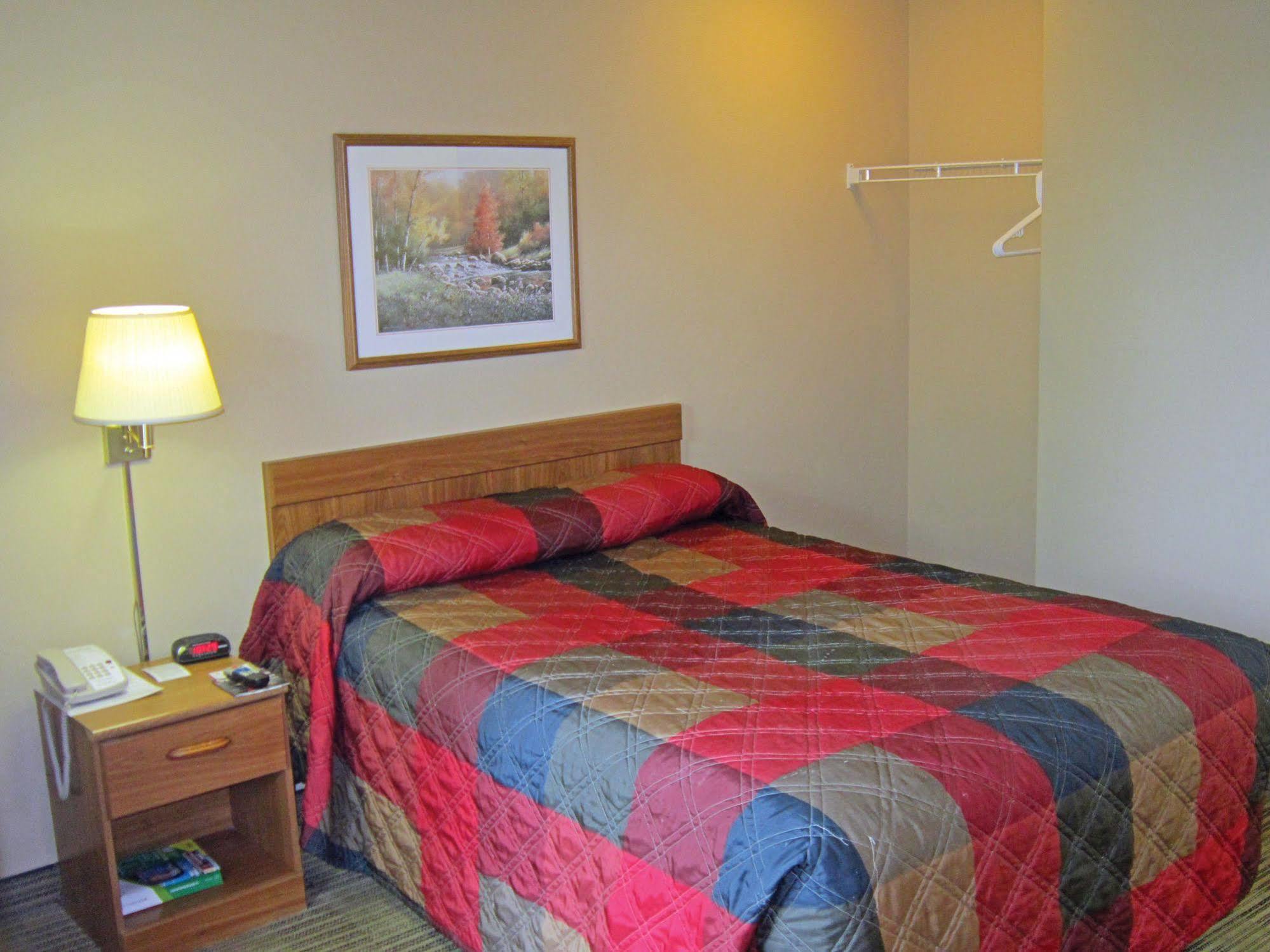 Hometowne Studios By Red Roof Orlando - Ucf Area Alafaya Exteriör bild